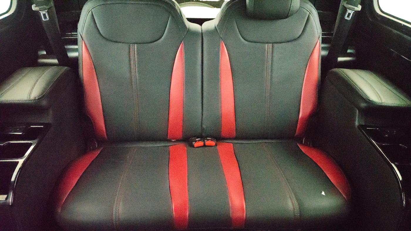 2023 Mahindra Thar LX P 2WD AT HT, Petrol, Automatic, 15,201 km, Right Side Rear Door Cabin
