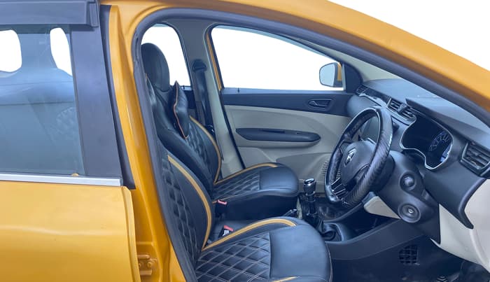 2020 Renault TRIBER RXT, Petrol, Manual, 47,598 km, Right Side Front Door Cabin