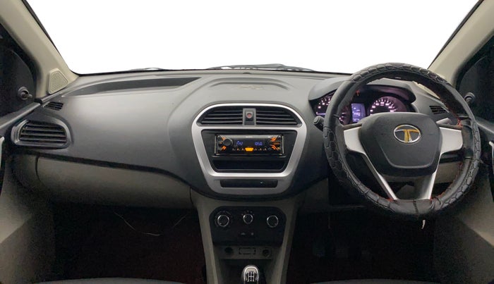 2017 Tata Tiago XM PETROL, Petrol, Manual, 54,944 km, Dashboard