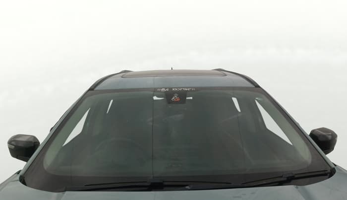 2021 Tata Safari XZ PLUS 6 S, Diesel, Manual, 38,740 km, Front Windshield