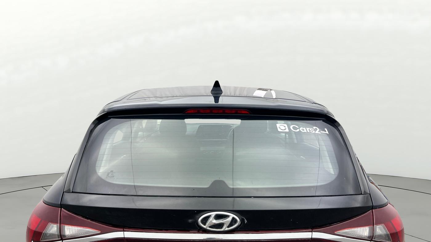 2021 Hyundai NEW I20 SPORTZ 1.2 AT, Petrol, Automatic, 21,065 km, Rear Windshield