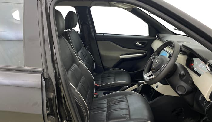 2022 Nissan MAGNITE XV TURBO CVT, Petrol, Automatic, 27,393 km, Right Side Front Door Cabin