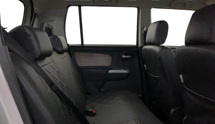 2014 Maruti Wagon R 1.0 VXI, Petrol, Manual, 38,668 km, Right Side Rear Door Cabin