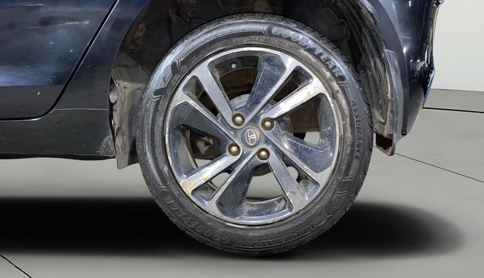 2022 Tata ALTROZ XZA PLUS DARK EDTION, Petrol, Automatic, 24,279 km, Left Rear Wheel