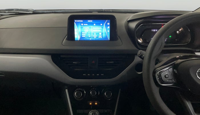 2023 Tata NEXON XM PLUS SUNROOF PETROL, Petrol, Manual, 39,661 km, Air Conditioner