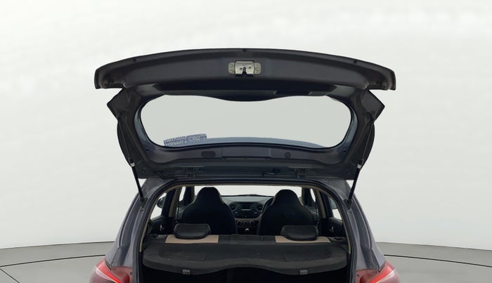 2015 Hyundai Grand i10 ASTA AT 1.2 KAPPA VTVT, Petrol, Automatic, 1,16,432 km, Boot Door Open