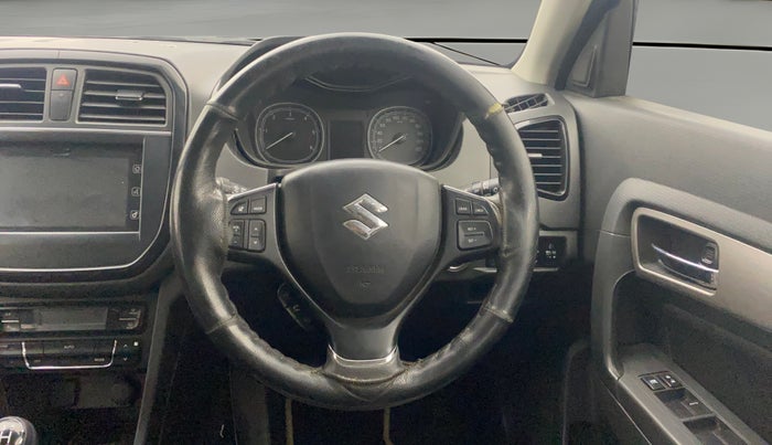 2017 Maruti Vitara Brezza ZDI PLUS, Diesel, Manual, 74,011 km, Steering Wheel Close Up