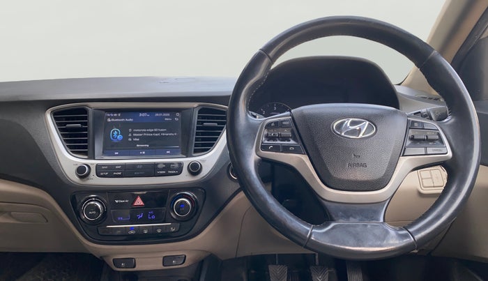 2018 Hyundai Verna 1.6 SX (O) CRDI MT, Diesel, Manual, 68,211 km, Steering Wheel Close Up