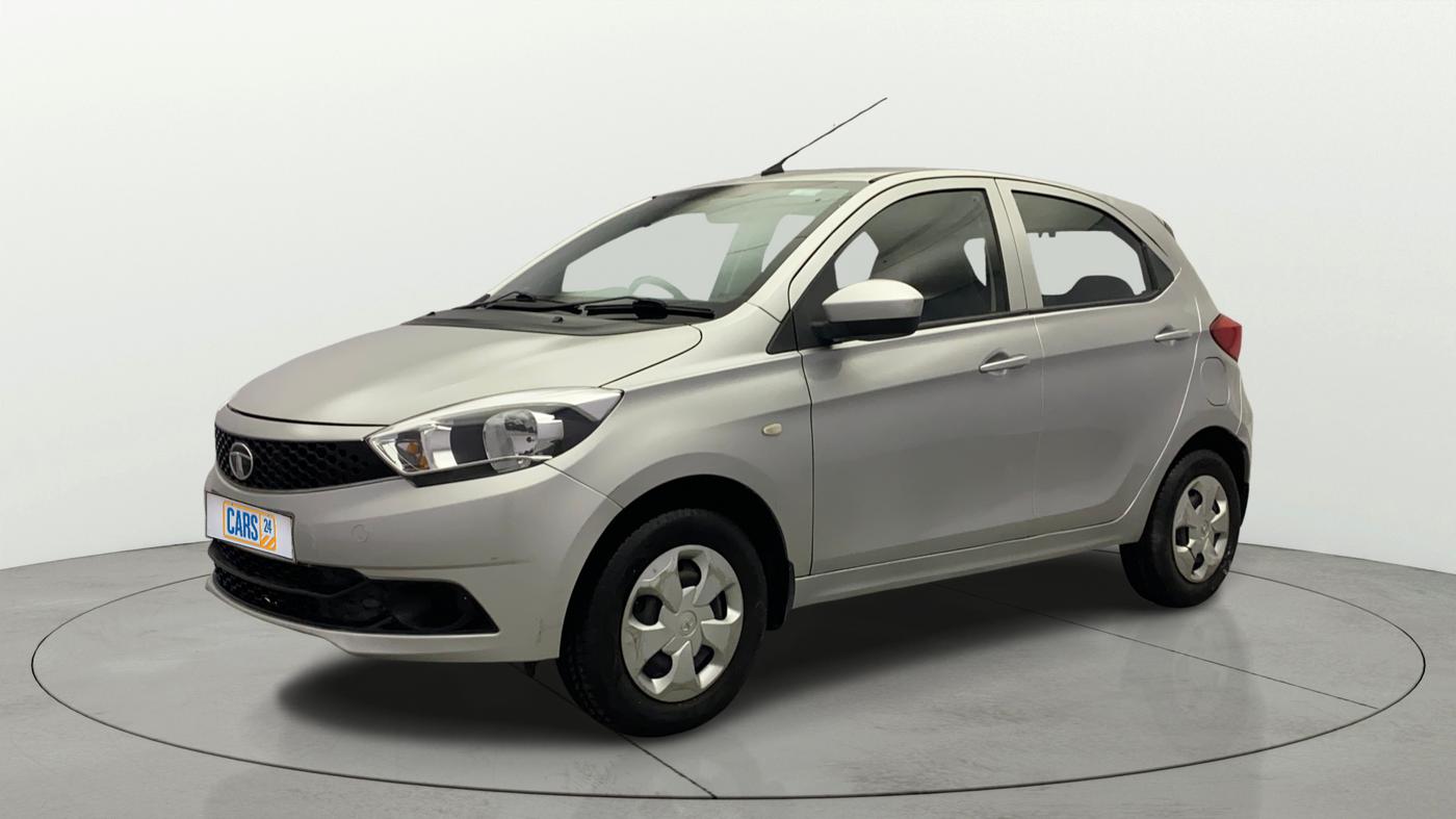 2018 Tata Tiago XT PETROL, Petrol, Manual, 30,628 km, Left Front Diagonal