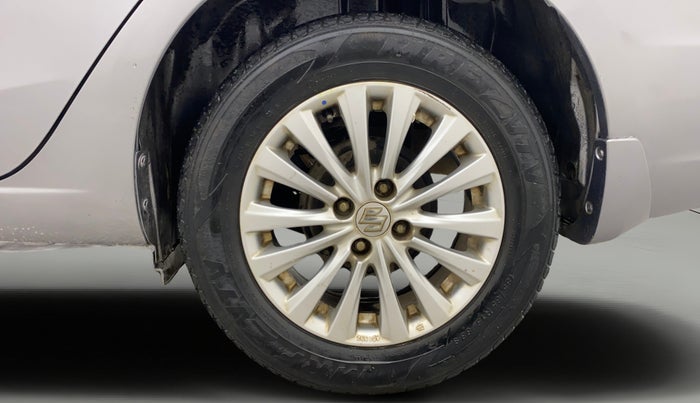 2015 Maruti Ciaz ZXI, Petrol, Manual, 78,259 km, Left Rear Wheel