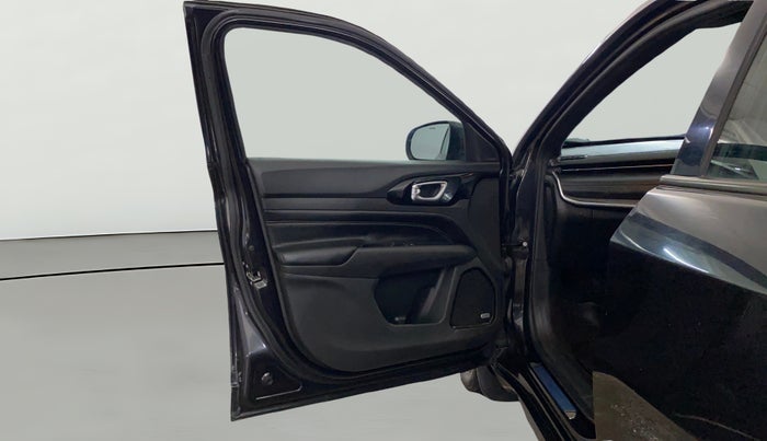 2022 Jeep Compass MODEL S (O) DIESEL 4X4 AT, Diesel, Automatic, 66,680 km, LHS Front Door