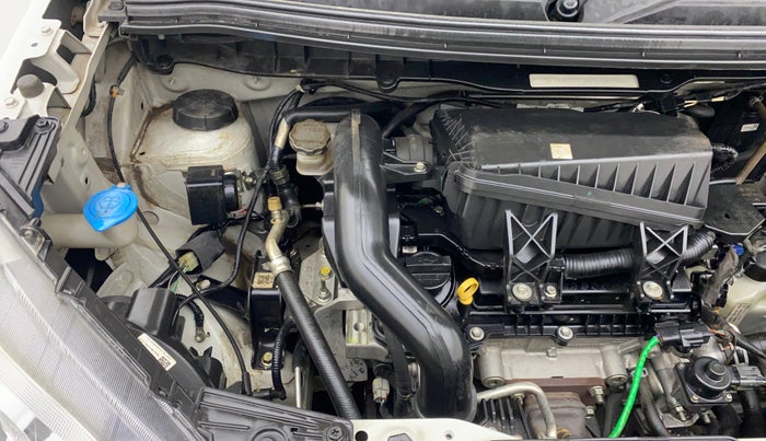 2022 Maruti New Wagon-R VXI 1.0 AMT, Petrol, Automatic, 52,328 km, Engine View - Right