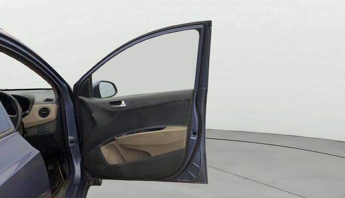 2016 Hyundai Grand i10 SPORTZ 1.2 KAPPA VTVT, Petrol, Manual, 93,995 km, RHS Front Door