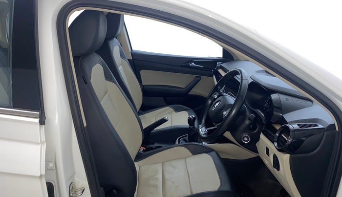 2022 Skoda SLAVIA STYLE 1.0L TSI MT, Petrol, Manual, 46,726 km, Right Side Front Door Cabin