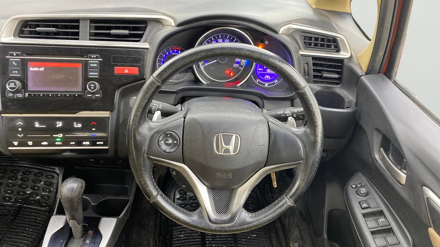 2015 Honda Jazz 1.2L I-VTEC V AT, Petrol, Automatic, 71,348 km, Steering Wheel Close Up