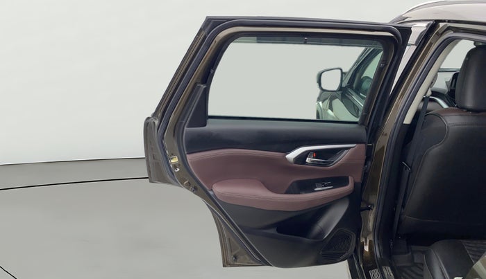 2023 Maruti Grand Vitara ZETA SMART HYBRID, Petrol, Manual, 14,092 km, LHS Rear Door