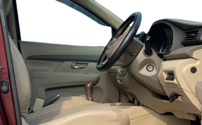 2021 Maruti Ertiga VXI CNG, CNG, Manual, 1,12,256 km, Right Side Front Door Cabin