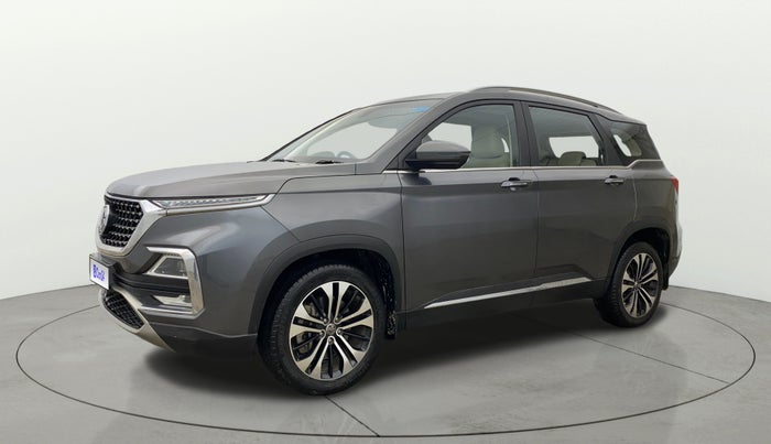 2023 MG HECTOR SHARP 1.5 PETROL CVT, Petrol, Automatic, 12,146 km, Left Front Diagonal