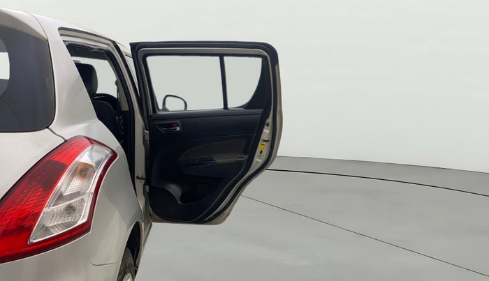 2013 Maruti Swift VXI, Petrol, Manual, 99,088 km, RHS Rear Door