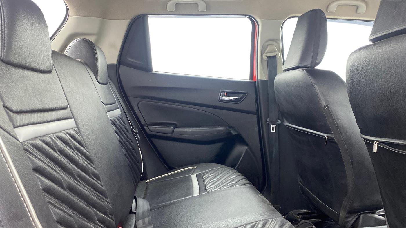 2023 Maruti Swift VXI, Petrol, Manual, 64,517 km, Right Side Rear Door Cabin
