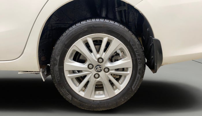 2018 Toyota YARIS V MT, Petrol, Manual, 1,27,552 km, Left Rear Wheel