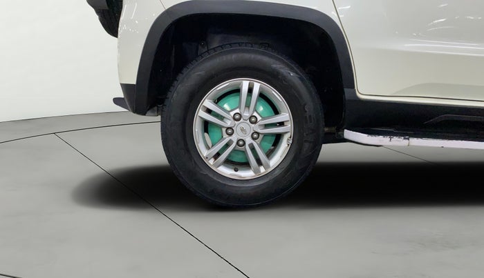 2021 Mahindra BOLERO NEO N 10, Diesel, Manual, 30,998 km, Right Rear Wheel