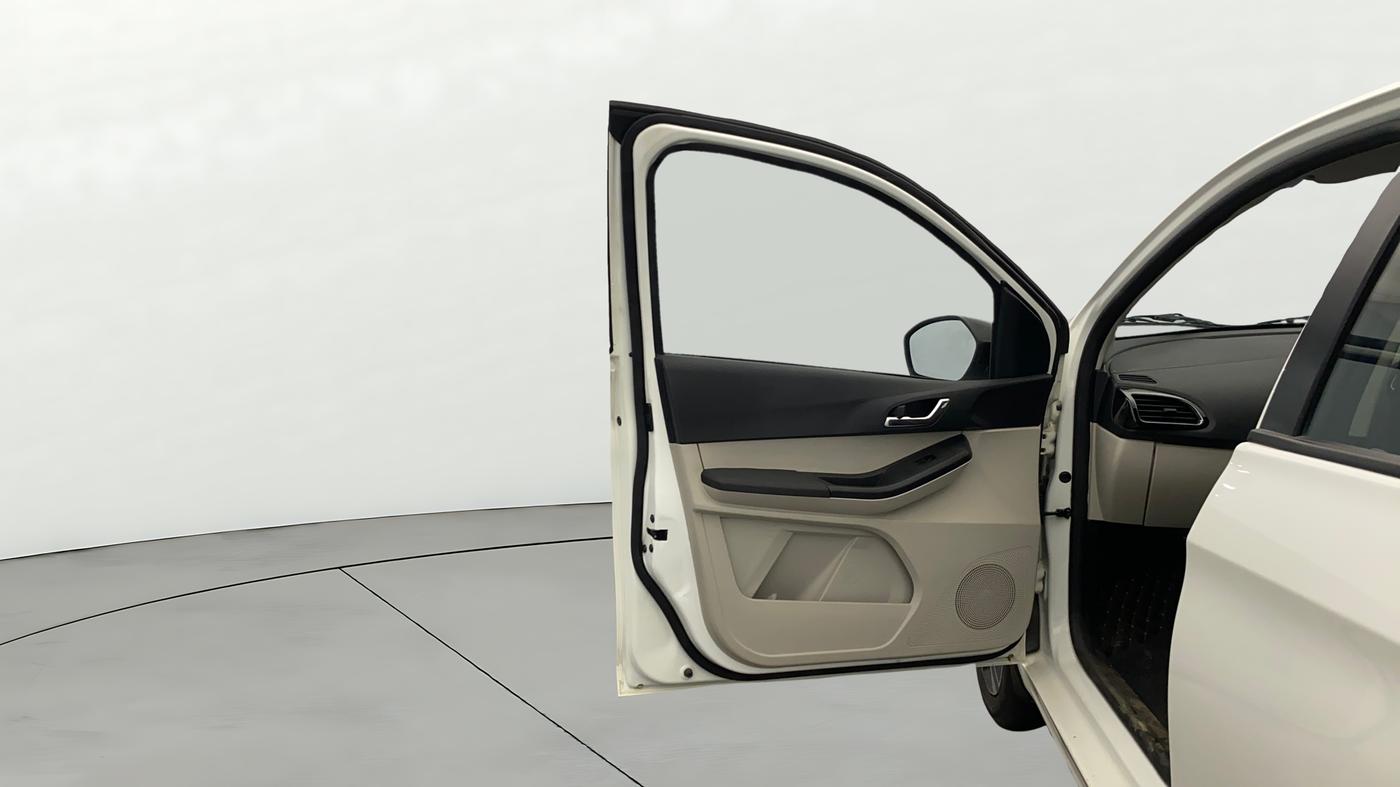 2024 Tata Tiago XZ PLUS PETROL, Petrol, Manual, 16,093 km, LHS Front Door