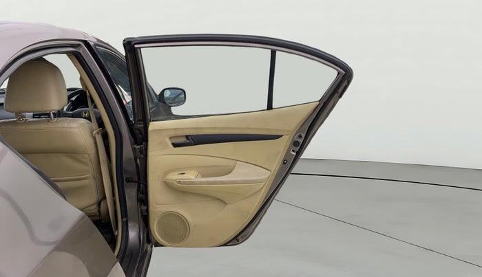 2013 Honda City 1.5L I-VTEC S MT, Petrol, Manual, 1,14,563 km, RHS Rear Door