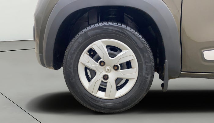 2016 Renault Kwid RXT 1.0 AMT, Petrol, Automatic, 52,846 km, Left Front Wheel