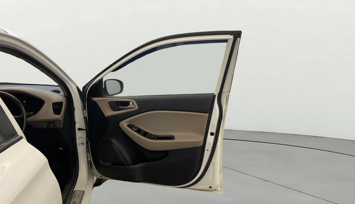 2014 Hyundai Elite i20 SPORTZ 1.2 (O), Petrol, Manual, 67,213 km, RHS Front Door