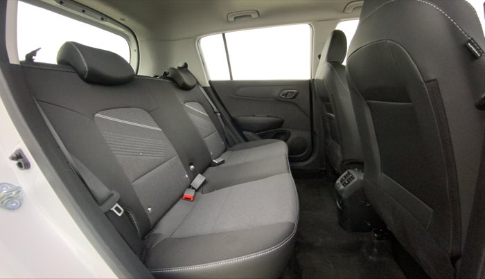 2025 Hyundai EXTER SX 1.2 MT Hy-CNG Duo , CNG, Manual, 1,519 km, Right Side Rear Door Cabin