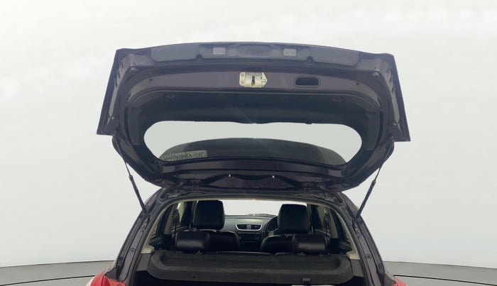 2016 Maruti Swift VXI, Petrol, Manual, 71,377 km, Boot Door Open