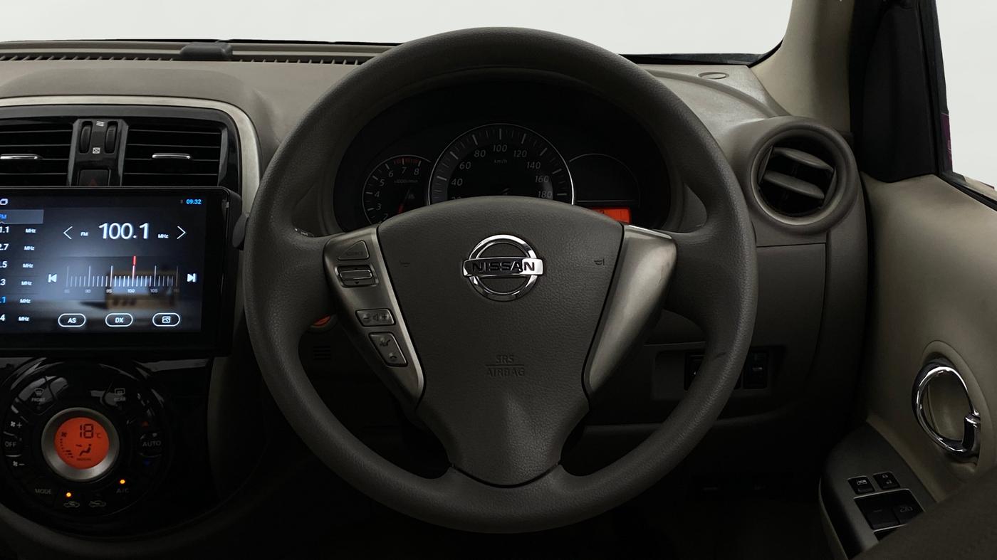 2015 Nissan Micra XV CVT, Petrol, Automatic, 31,216 km, Steering Wheel Close Up