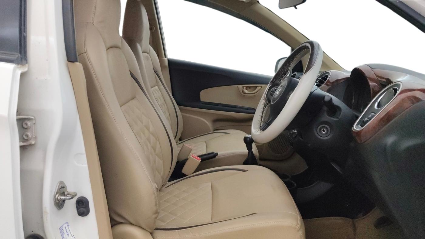 2014 Honda Mobilio 1.5L I-VTEC V (O), Petrol, Manual, 67,809 km, Right Side Front Door Cabin