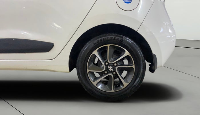 2017 Hyundai Grand i10 SPORTZ (O) AT 1.2 KAPPA VTVT, Petrol, Automatic, 39,461 km, Left Rear Wheel