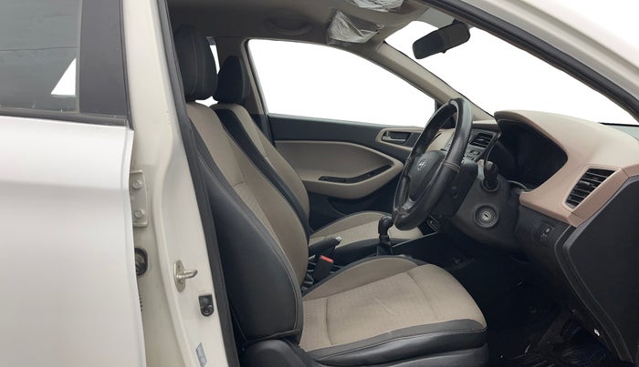 2017 Hyundai Elite i20 MAGNA EXECUTIVE 1.2, Petrol, Manual, 49,965 km, Right Side Front Door Cabin