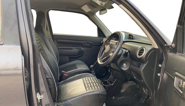 2020 Maruti S PRESSO VXI+, Petrol, Manual, 26,465 km, Right Side Front Door Cabin