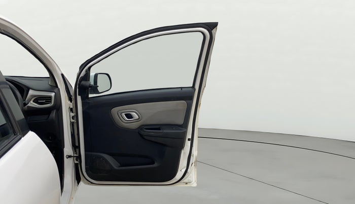 2020 Datsun Redi Go T(O) 1.0 AMT, Petrol, Automatic, 50,080 km, RHS Front Door