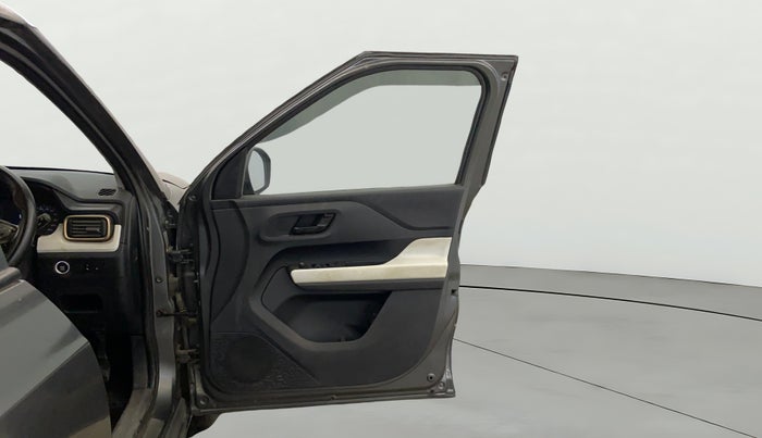 2022 Tata PUNCH ACCOMPLISHED MT, Petrol, Manual, 40,218 km, RHS Front Door