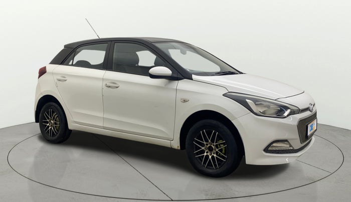 2017 Hyundai Elite i20 MAGNA 1.4 AT, Petrol, Automatic, 33,734 km, Right Front Diagonal