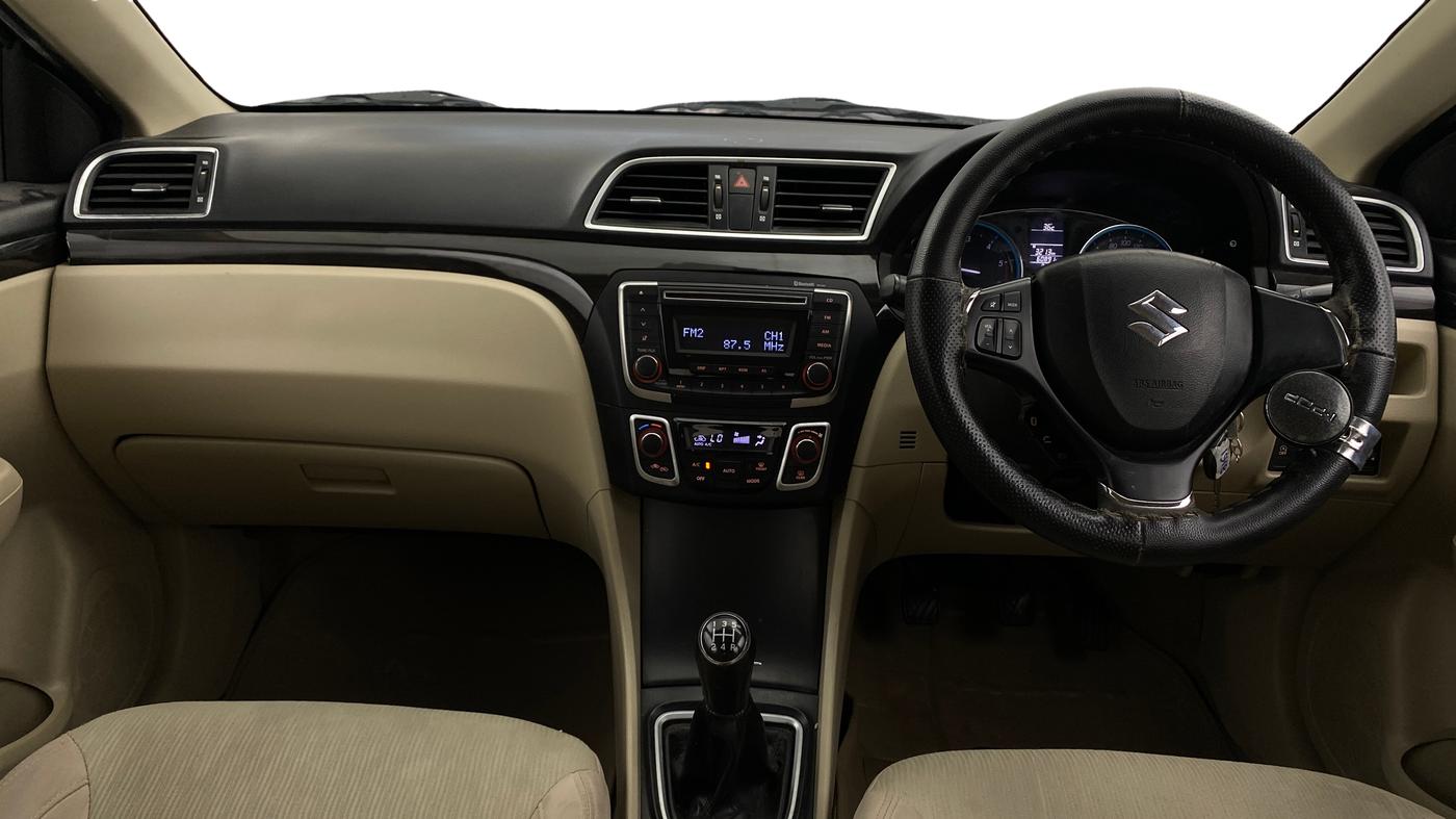 2017 Maruti Ciaz DELTA DIESEL 1.3, Diesel, Manual, 60,934 km, Dashboard
