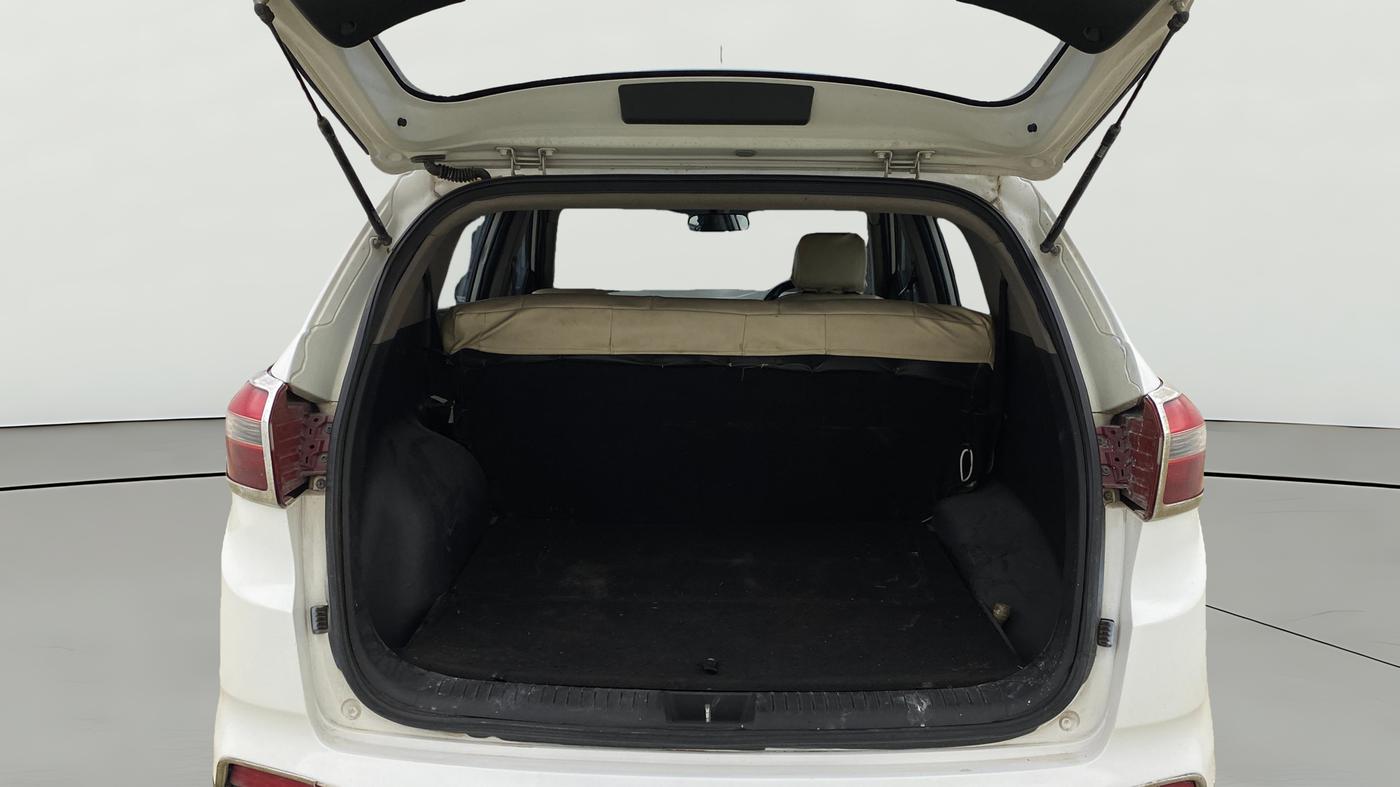 2018 Hyundai Creta E PLUS 1.4 DIESEL, Diesel, Manual, 70,849 km, Boot Open Zoomed View