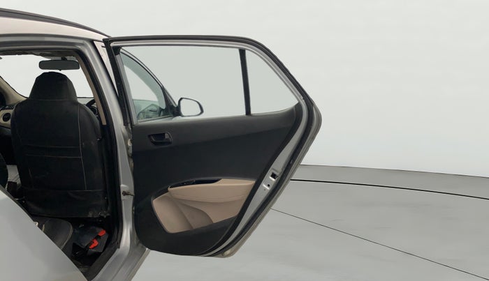 2018 Hyundai Grand i10 MAGNA 1.2 KAPPA VTVT, CNG, Manual, 94,898 km, RHS Rear Door