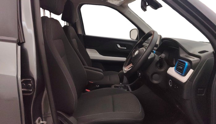 2024 Tata PUNCH CREATIVE  AMT, Petrol, Automatic, 10,180 km, Right Side Front Door Cabin