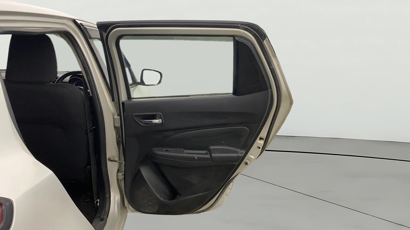 2019 Maruti Swift VXI, Petrol, Manual, 1,19,266 km, RHS Rear Door