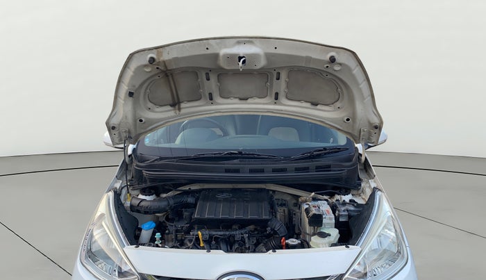 2018 Hyundai Grand i10 SPORTZ AT 1.2 KAPPA VTVT, Petrol, Automatic, 52,711 km, Open Bonet