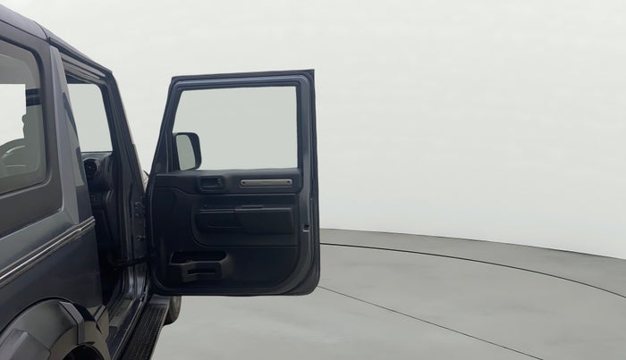 2021 Mahindra Thar LX PETROL HT 4WD AT, Petrol, Automatic, 37,111 km, RHS Front Door