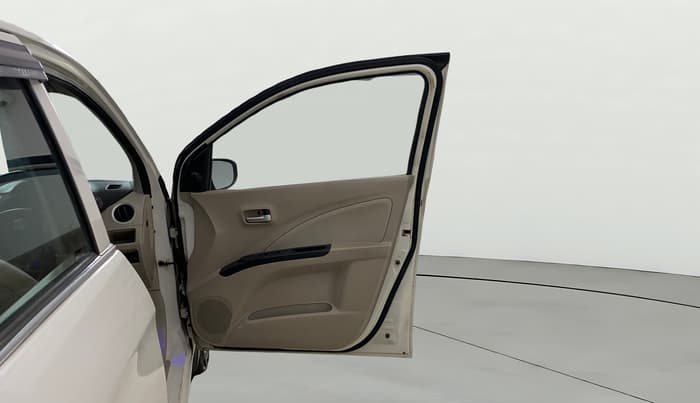 2020 Maruti Celerio VXI CNG, CNG, Manual, 87,413 km, RHS Front Door