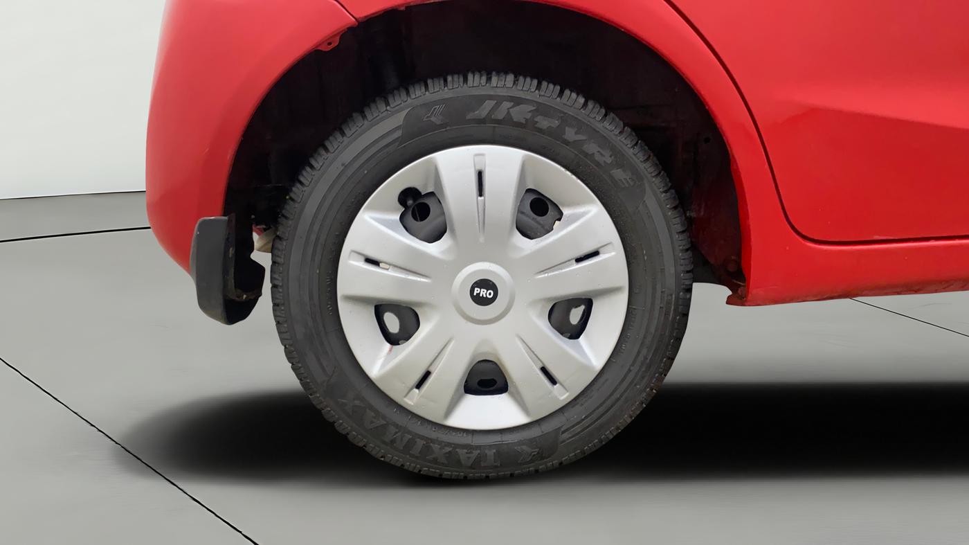 2013 Honda Brio S MT, Petrol, Manual, 75,030 km, Right Rear Wheel