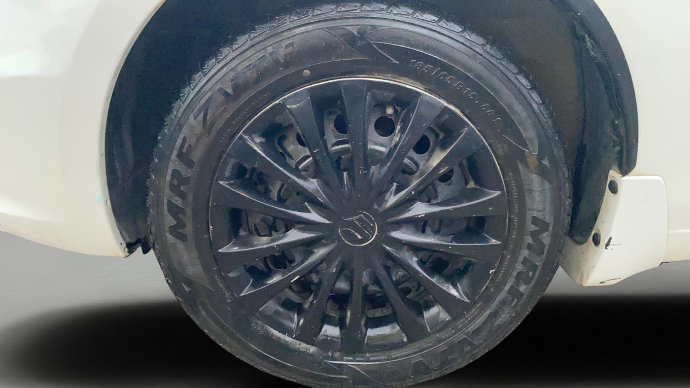 2018 Maruti Ciaz DELTA 1.4 MT PETROL, Petrol, Manual, 62,393 km, Left Front Wheel